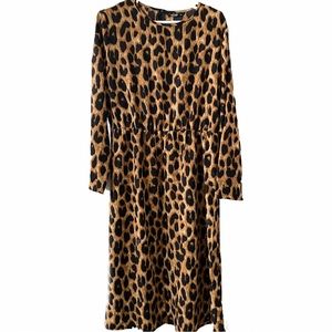 🐆 Lightweight midi cheetah-print dress in new condition, size XL.
